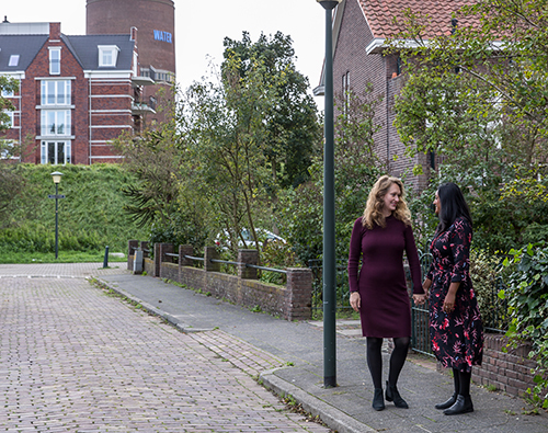 Femke & Nadia-500X395
